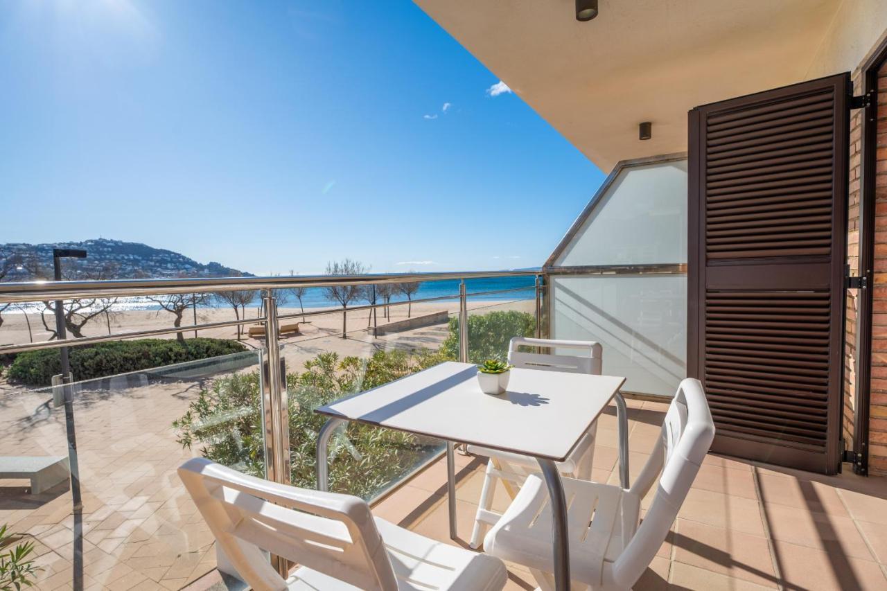Apartamento Rhodes Vista Al Mar Apartment Росес Екстериор снимка